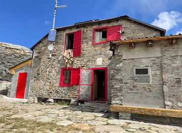 italy/val-di-susa/landmark/rifugio-luigi-vaccarone