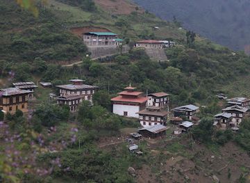 bhutan/pemagatshel/landmark/gangzur-village