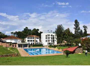 Petit Prince (Four Steps) Hotel