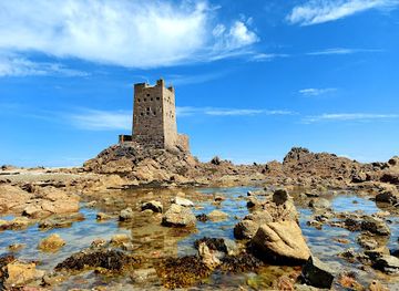 jersey/st-ouen/landmark/seymour-tower