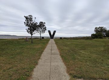 connecticut/greater-new-haven/landmark/long-wharf-park