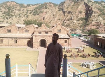 pakistan/punjab/landmark/khewra-salt-mines