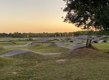 arkansas/springdale/landmark/the-jones-center