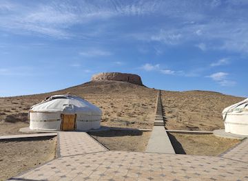uzbekistan/karakalpakstan/landmark/shylpyk