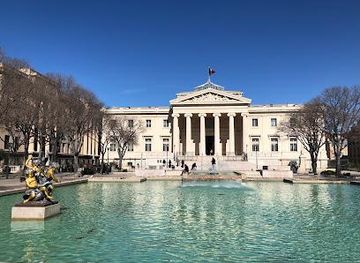france/provence/landmark/palais-monthyon