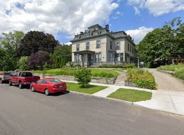 connecticut/new-london-county/landmark/the-big-house