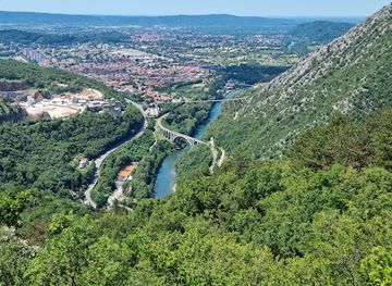 slovenia/nova-gorica/landmark/solkan-bridge