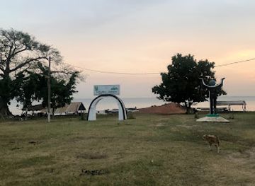 the-gambia/jarra-west/landmark/albreda-juffure-infomation-centre