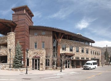 colorado/vail/landmark/lionshead-welcome-center