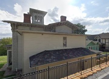 iowa/davenport/landmark/lambrite-iles-petersen-house