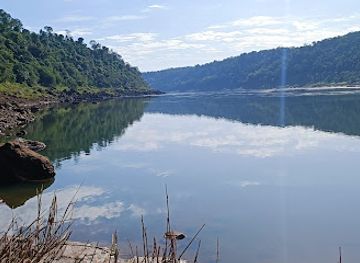 argentina/iguazu-falls-national-park/landmark/comunidad-guarani-yryapu