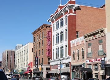 colorado/colorado-springs/landmark/rocky-mountain-food-tours