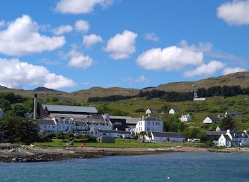 united-kingdom/isle-of-jura/landmark/isle-of-jura-distillery-co