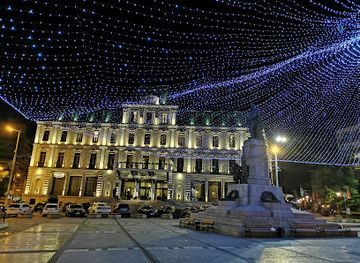 romania/iasi/landmark/union-square