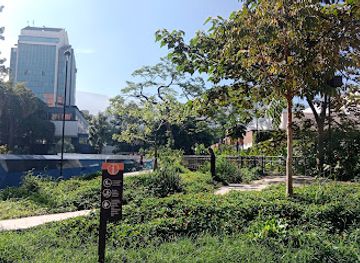 colombia/medellin/laureles/landmark/inflexion-memorial-park