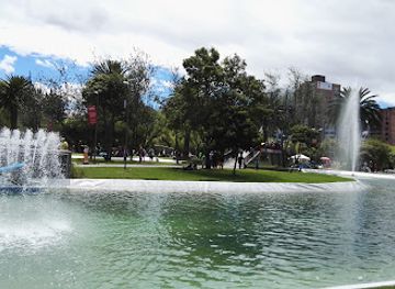 ecuador/quito/la-floresta/landmark/parque-la-carolina
