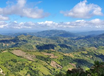dominican-republic/central-mountain-range/landmark/monumento-natural-pico-diego-de-ocampo