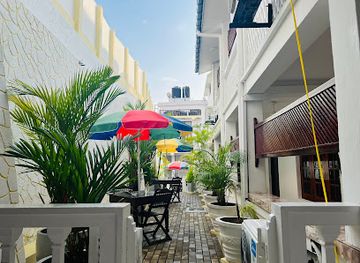 sri-lanka/galle/landmark/new-old-dutch-house-galle-fort