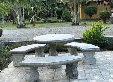 costa-rica/cahuita-national-park/landmark/costa-azul-lodge