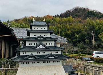 japan/omi/landmark/sawayama-castle-ruins