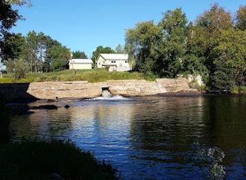 new-york/north-country/landmark/frank-e-jadwin-memorial-state-forest