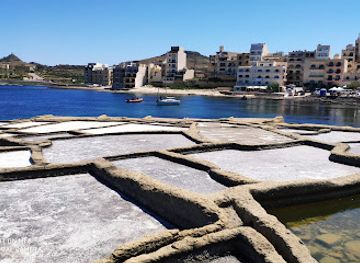 malta/marsalforn/landmark/salt-pans