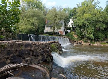 north-carolina/raleigh/north-hills/landmark/lassiter-mill-park
