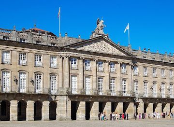 spain/santiago-de-compostela/ensanche/landmark/pazo-de-raxoi