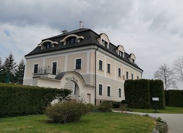 slovakia/zilina/landmark/villa-necas