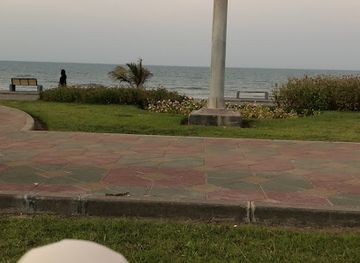 oman/sohar/landmark/al-sanger-park