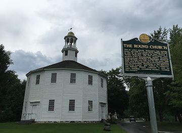 vermont/green-mountains/landmark/the-old-round-church