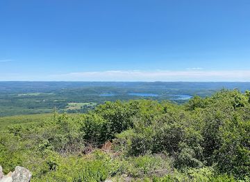 connecticut/bear-mountain/landmark/mount-riga-state-park