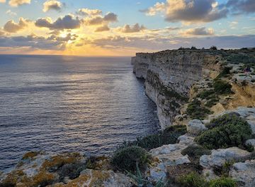 malta/dwejra-area/landmark/il-bastjun-ta-san-mikiel