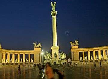 hungary/budapest/landmark/budapest-lichterglanz