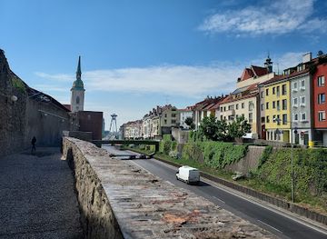 slovakia/bratislava/landmark/bax-tower