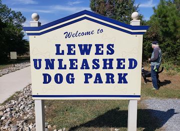 delaware/lewes/landmark/lewes-unleashed-dog-park-private-park