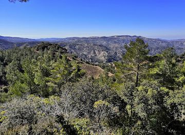 cyprus/machairas-mountains/landmark/chantara-waterfall