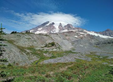 washington/eastern-washington/landmark/stevens-van-trump-historical-monument
