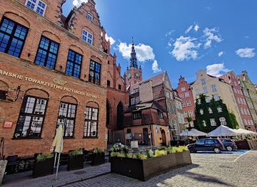 poland/gdansk/old-town/landmark/dwor-artusa