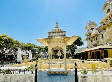 india/udaipur/landmark/jagmandir-island-palace