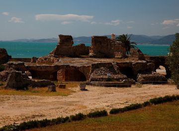 tunisia/the-cap-bon-peninsula/landmark/baths-of-antoninus
