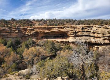 utah/blanding/landmark/five-kiva-pueblo-trail-head
