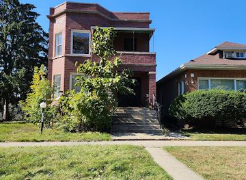 illinois/chicagoland/landmark/al-capone-s-chicago-manor