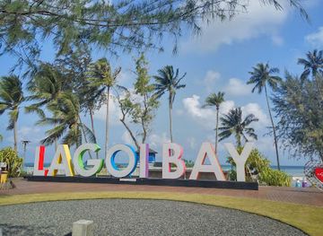 indonesia/riau-islands/landmark/lagoi-bay-beach