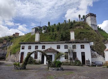 ecuador/otavalo/landmark/antigua-fabrica-san-pedro