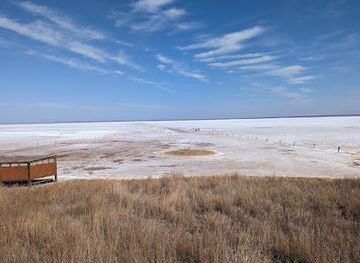oklahoma/great-salt-plains-state-park/landmark/great-salt-plains-selenite-digging-area