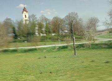 hungary/transdanubia/landmark/transdanubian-mountains
