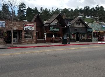 colorado/estes-park/landmark/the-taffy-shop