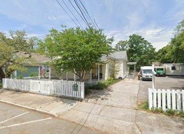 florida/pensacola/landmark/610-n-spring-st