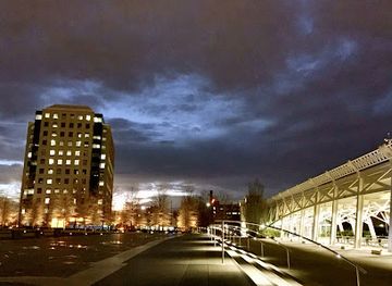 tennessee/nashville-music-row/landmark/tennessee-map-plaza